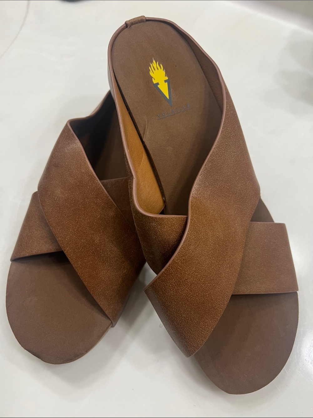 NWOT Volatile Brown Crisscross Slide Sandals